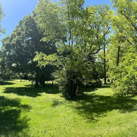 Le Menicou Holiday home