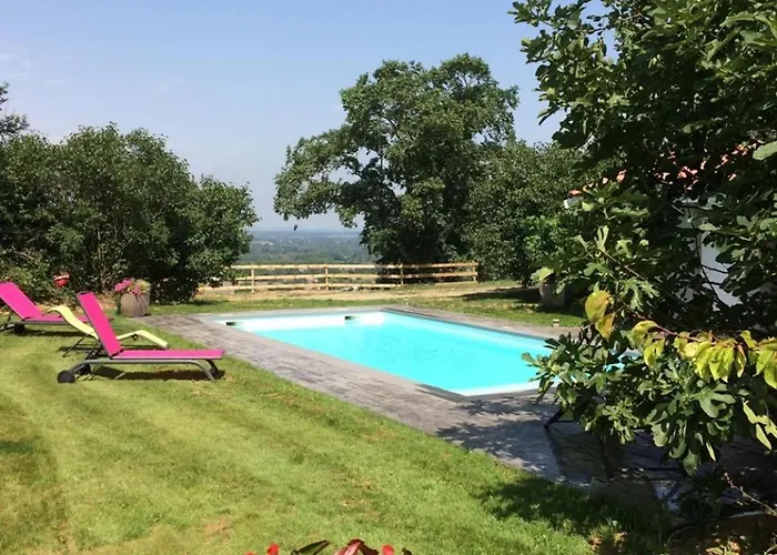 Le Menicou Ferienhaus